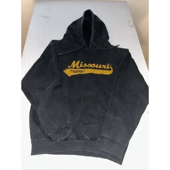 Other - Vintage Missouri Tigers Embroidered Hoodie Victory Sports‎ Medium